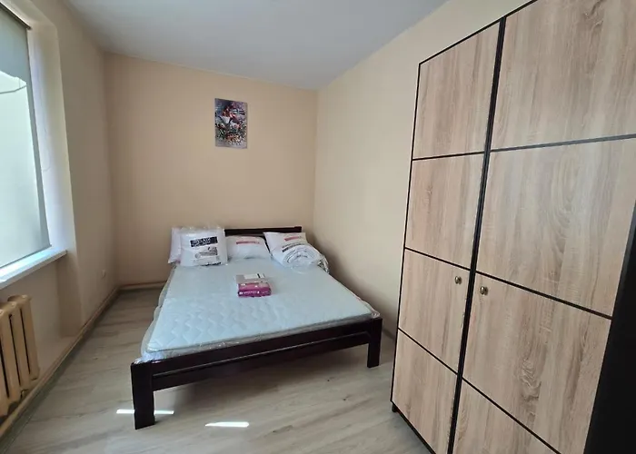 Apartment Center *